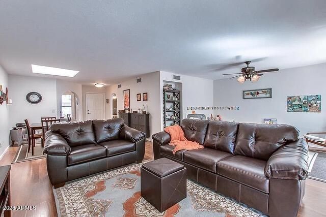 2531 E BLUEFIELD Avenue, Phoenix, AZ 85032