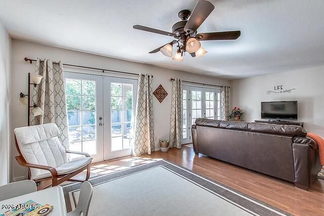 2531 E BLUEFIELD Avenue, Phoenix, AZ 85032