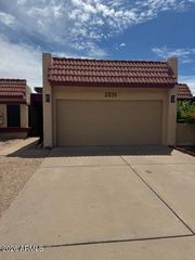 2531 E BLUEFIELD Avenue, Phoenix, AZ 85032