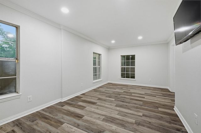 909 Thatcher Street, Denison, TX 75020