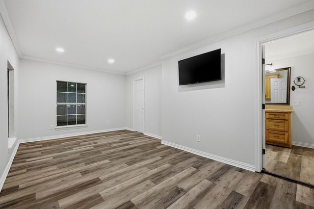 909 Thatcher Street, Denison, TX 75020