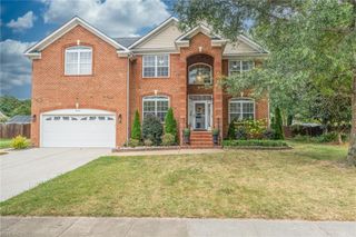 505 Fall Ridge CT, Chesapeake, VA 23322
