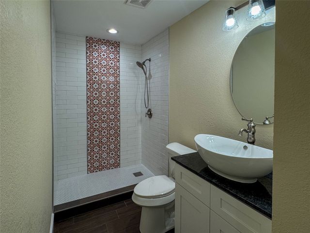 1228 Kennie Drive, Commerce, TX 75428