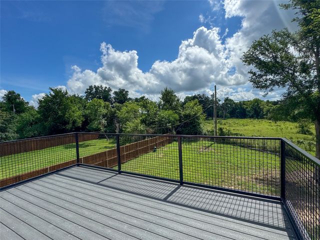 1228 Kennie Drive, Commerce, TX 75428