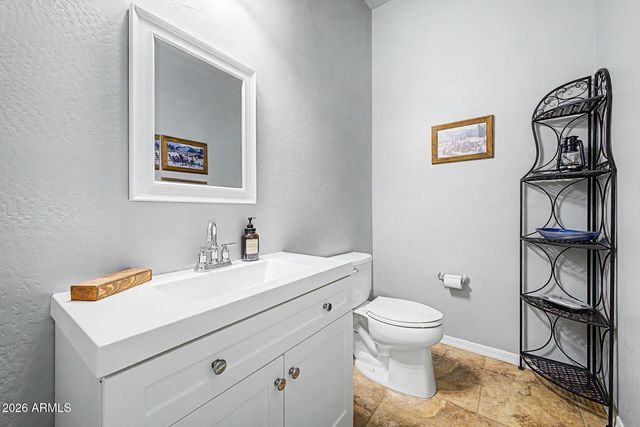 18168 W ECHO Lane, Waddell, AZ 85355