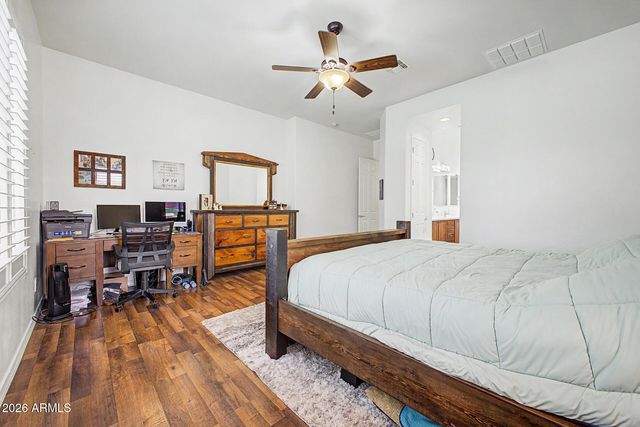 18168 W ECHO Lane, Waddell, AZ 85355