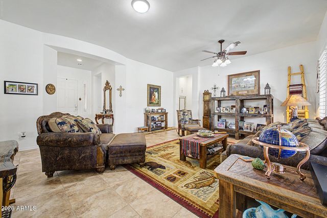 18168 W ECHO Lane, Waddell, AZ 85355