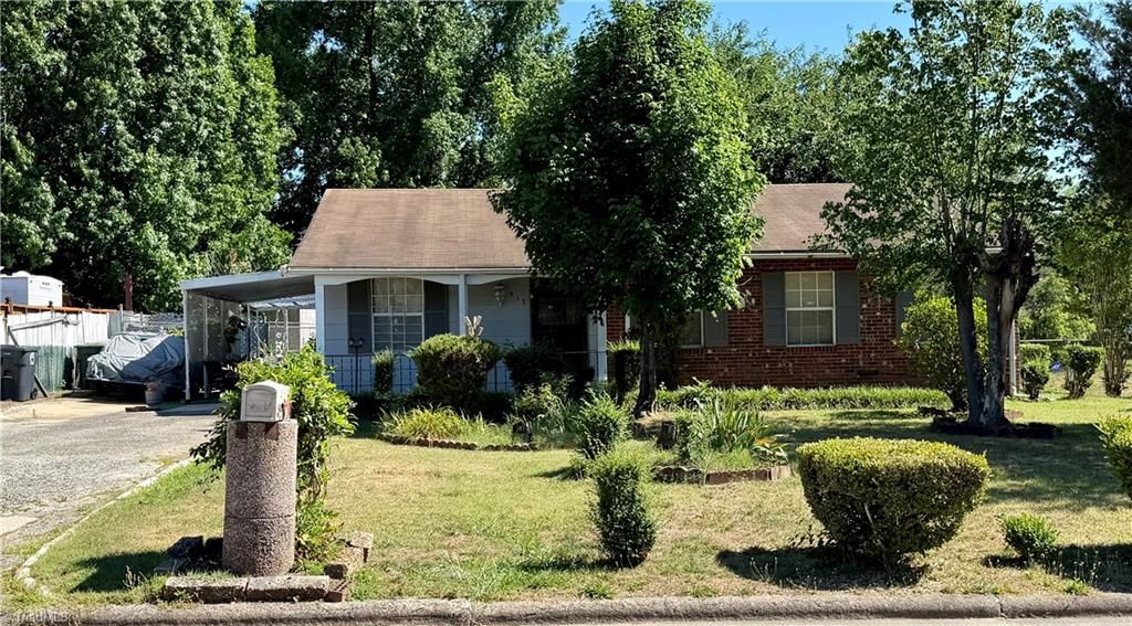 417 Clark Avenue, Greensboro, NC 27406