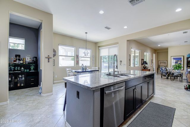 2813 E MUIRFIELD Street, Gilbert, AZ 85298