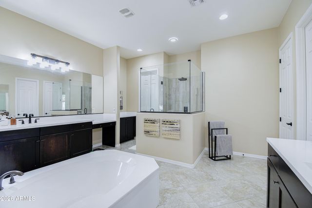 2813 E MUIRFIELD Street, Gilbert, AZ 85298
