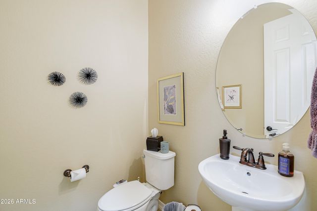 2813 E MUIRFIELD Street, Gilbert, AZ 85298