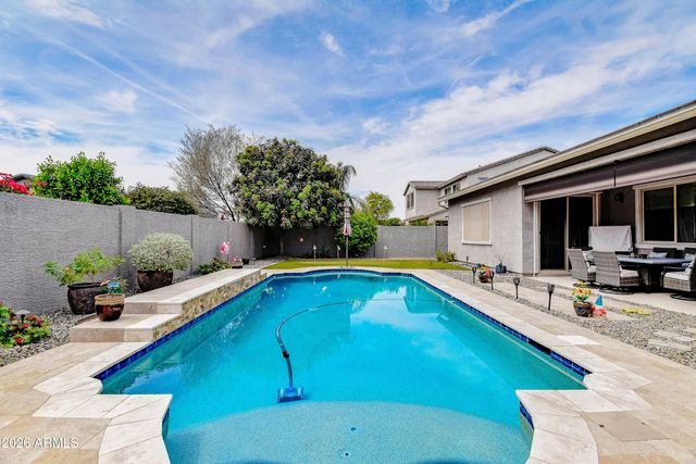 2813 E MUIRFIELD Street, Gilbert, AZ 85298