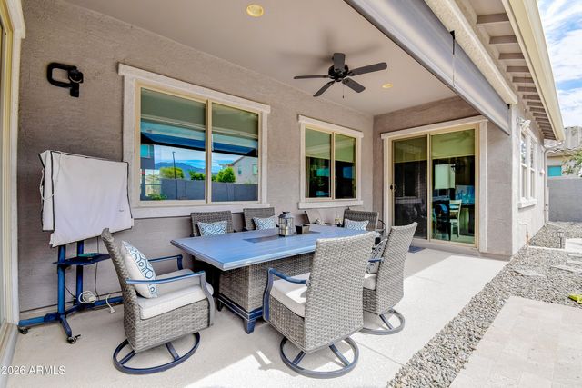 2813 E MUIRFIELD Street, Gilbert, AZ 85298