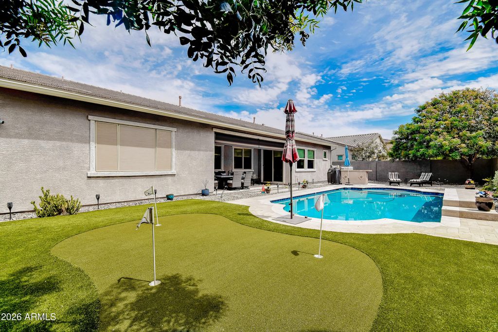2813 E MUIRFIELD Street, Gilbert, AZ 85298