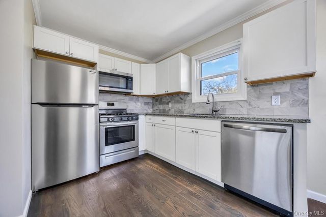 69 Parkway Boulevard, Wyandanch, NY 11798