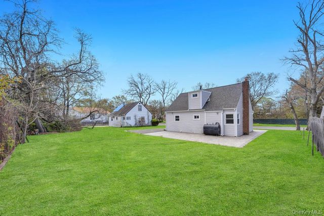 69 Parkway Boulevard, Wyandanch, NY 11798