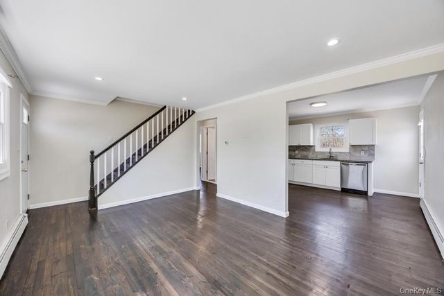 69 Parkway Boulevard, Wyandanch, NY 11798