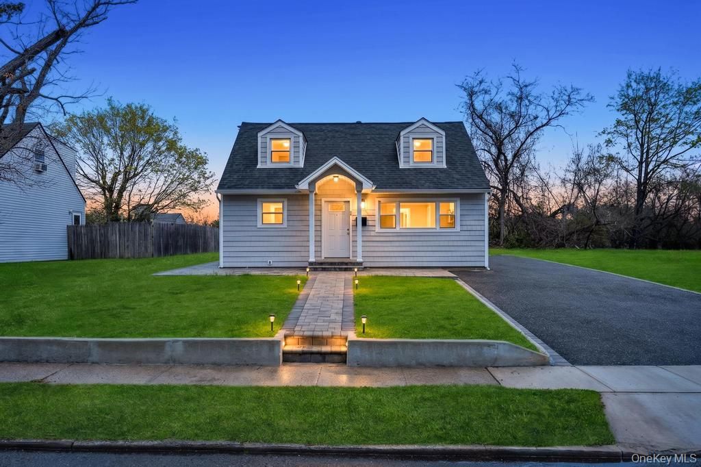 69 Parkway Boulevard, Wyandanch, NY 11798