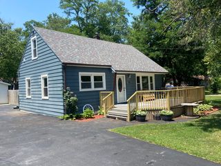 15210 Laramie Avenue, Oak Forest, IL 60452
