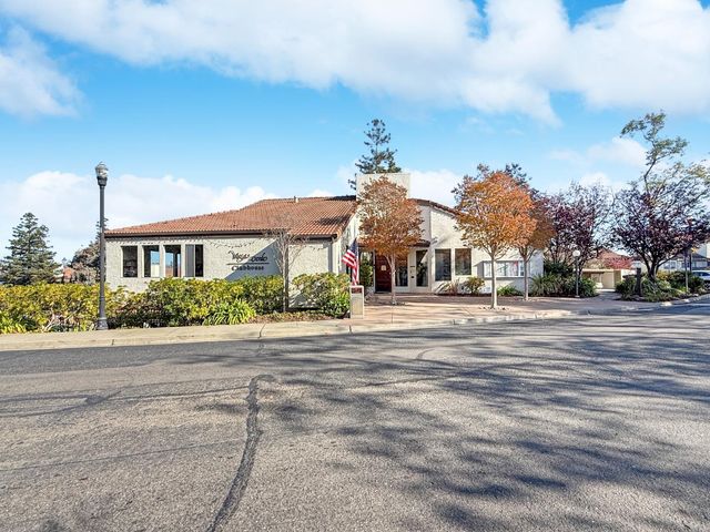 21239 Gary Drive 110, Castro Valley, CA 94546