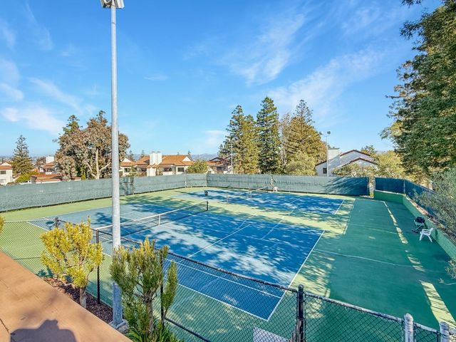 21239 Gary Drive 110, Castro Valley, CA 94546