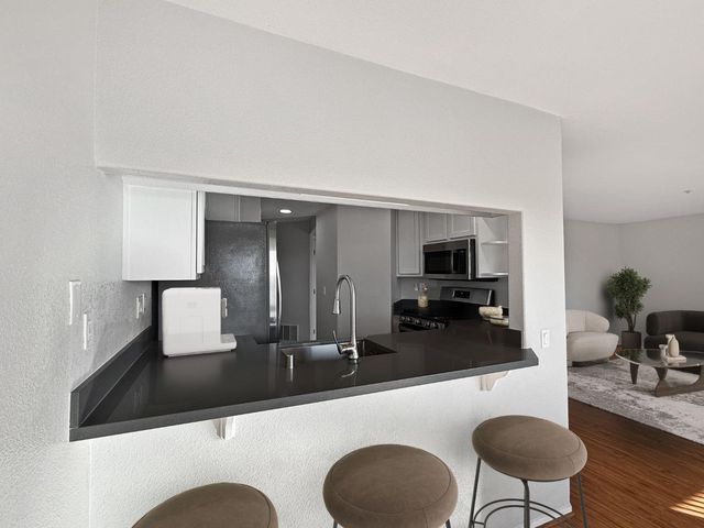 21239 Gary Drive 110, Castro Valley, CA 94546