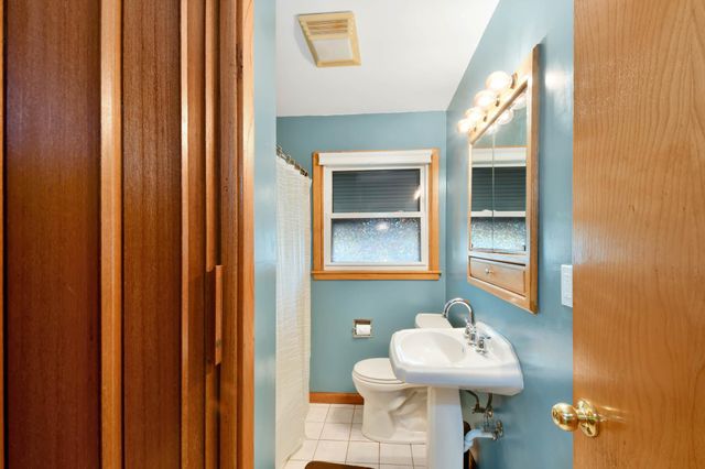 2113 7th Street N, Fargo, ND 58102