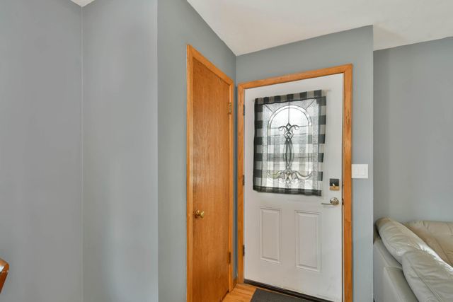2113 7th Street N, Fargo, ND 58102
