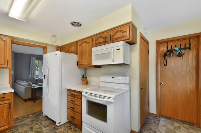 2113 7th Street N, Fargo, ND 58102