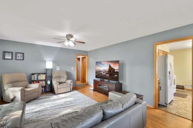 2113 7th Street N, Fargo, ND 58102