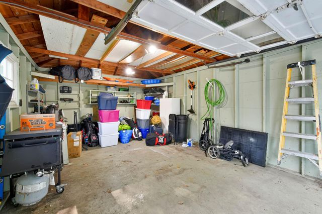 2113 7th Street N, Fargo, ND 58102