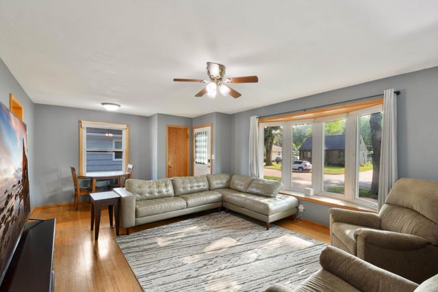 2113 7th Street N, Fargo, ND 58102