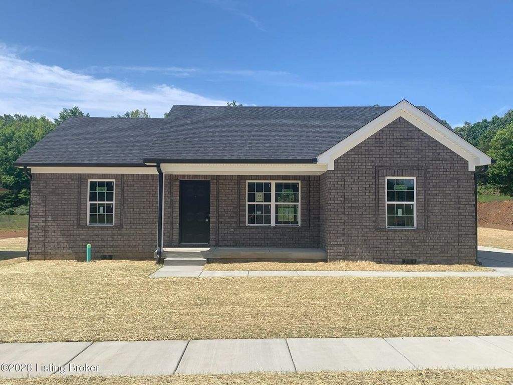 58 Democratic Ct, Radcliff, KY 40160