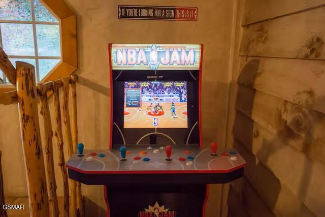 676 Rocky Flats Road, Cosby, TN 37722