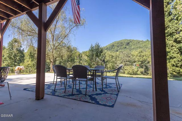 676 Rocky Flats Road, Cosby, TN 37722