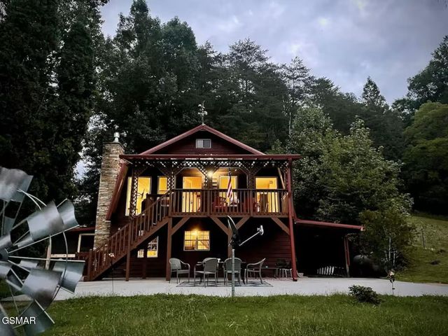 676 Rocky Flats Road, Cosby, TN 37722