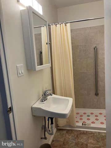2860 HIGH AVE, Bensalem, PA 19020