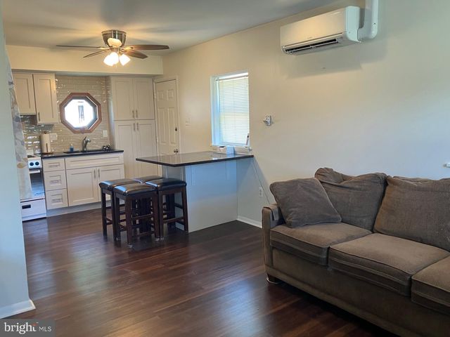 2860 HIGH AVE, Bensalem, PA 19020