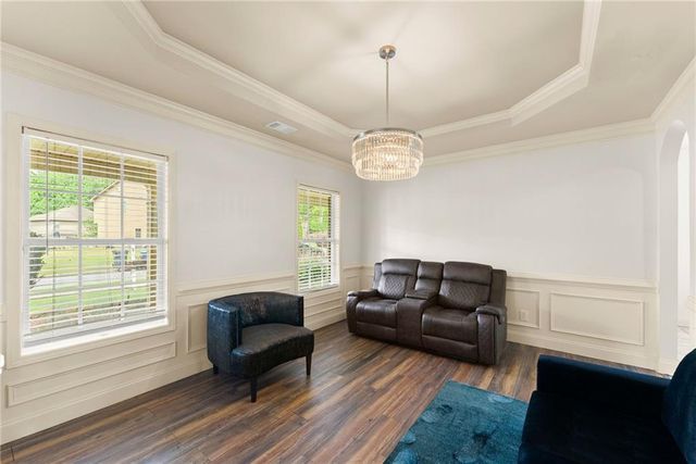 2868 Rolling Downs Way, Loganville, GA 30052