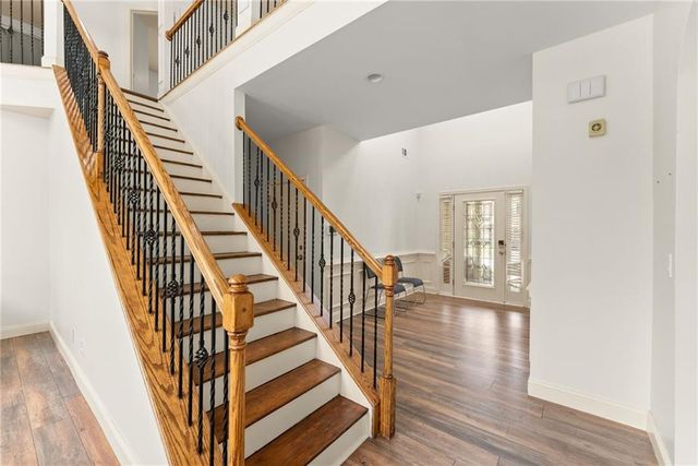 2868 Rolling Downs Way, Loganville, GA 30052