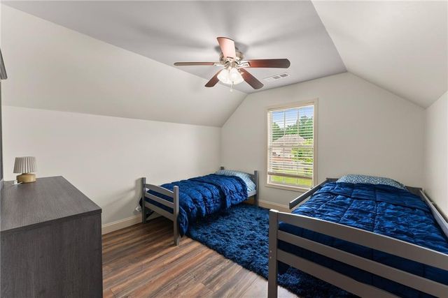 2868 Rolling Downs Way, Loganville, GA 30052