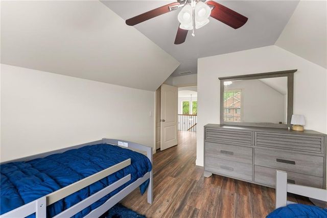 2868 Rolling Downs Way, Loganville, GA 30052