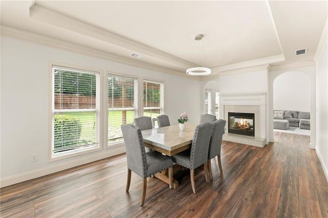 2868 Rolling Downs Way, Loganville, GA 30052