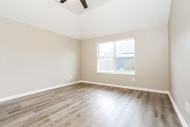 2240 Sparrow Hawk Court, Grand Prairie, TX 75052