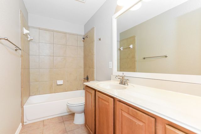 2240 Sparrow Hawk Court, Grand Prairie, TX 75052