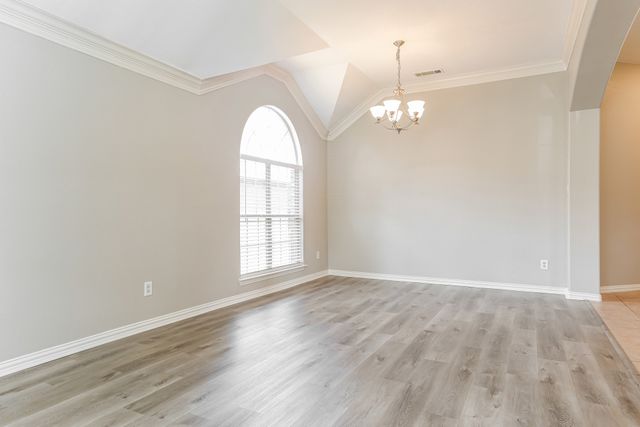 2240 Sparrow Hawk Court, Grand Prairie, TX 75052