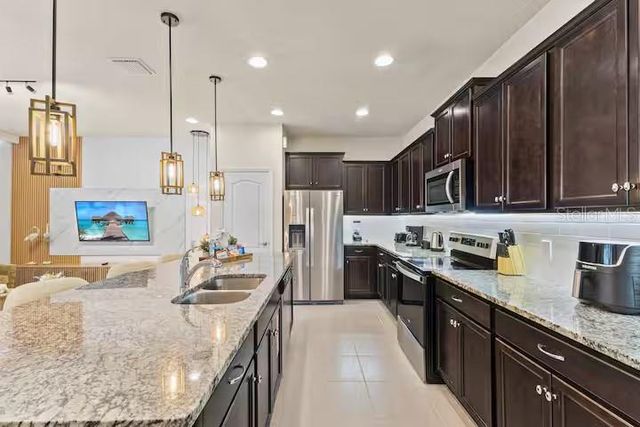 8923 SYDNEY AVENUE, Kissimmee, FL 34747