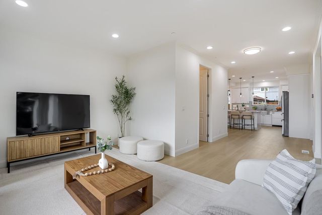 2152 Forbes Avenue, Santa Clara, CA 95050