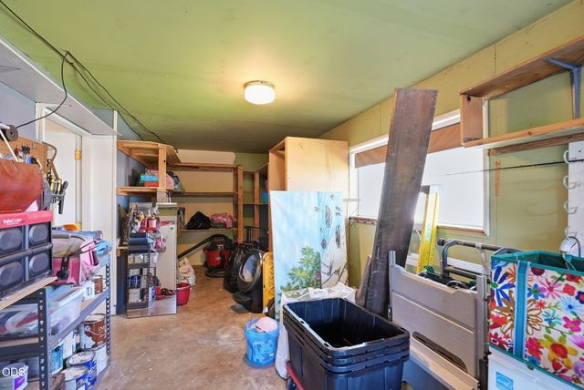 63825 Scenic Drive, Bend, OR 97703