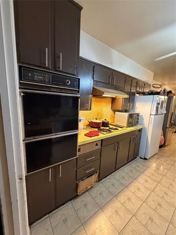 1516 Shilling Drive, Fort Worth, TX 76103